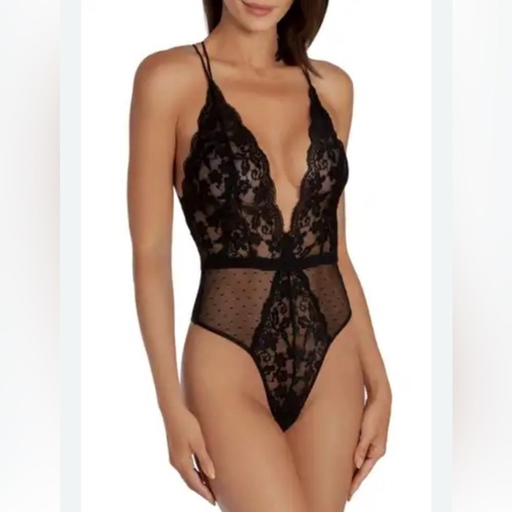 In Bloom By Jonquil Black Lace Plunge Neck Lace Thong Teddy Size S